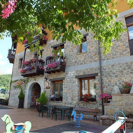 Hotel Rural El Sabinar Cremenes ภายนอก รูปภาพ