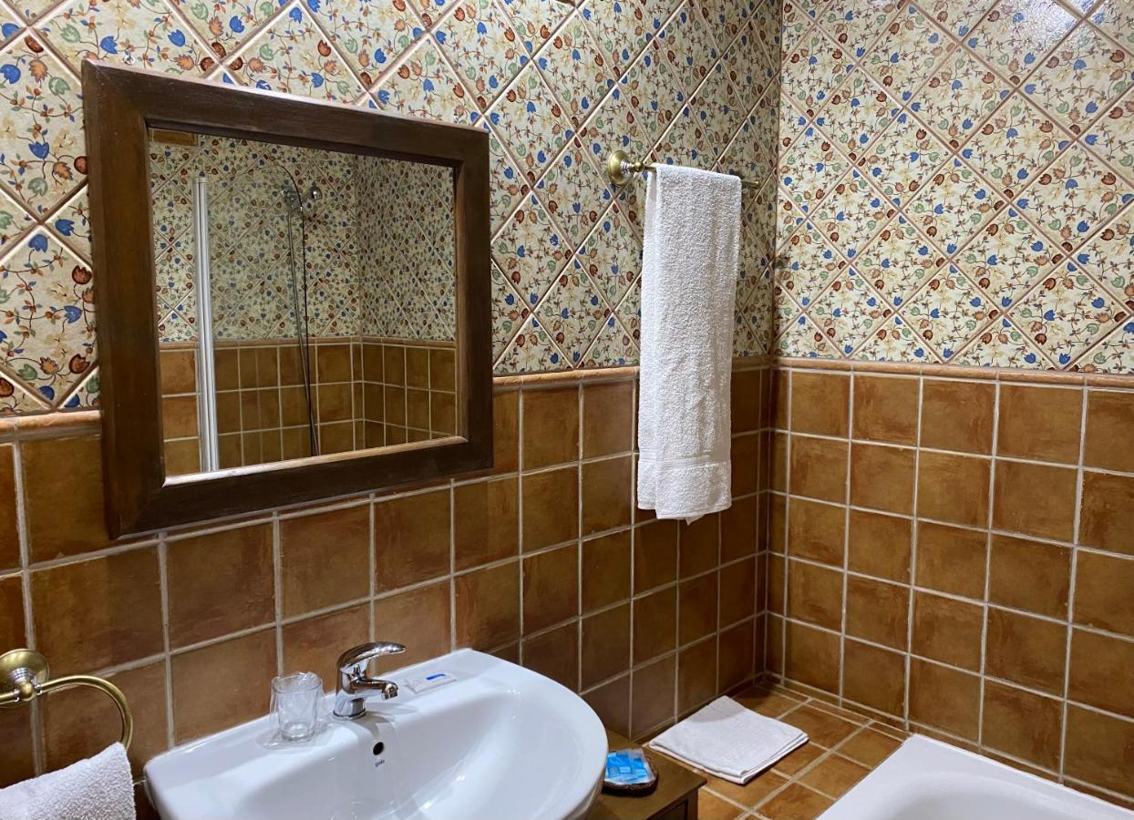 Hotel Rural El Sabinar Cremenes ภายนอก รูปภาพ